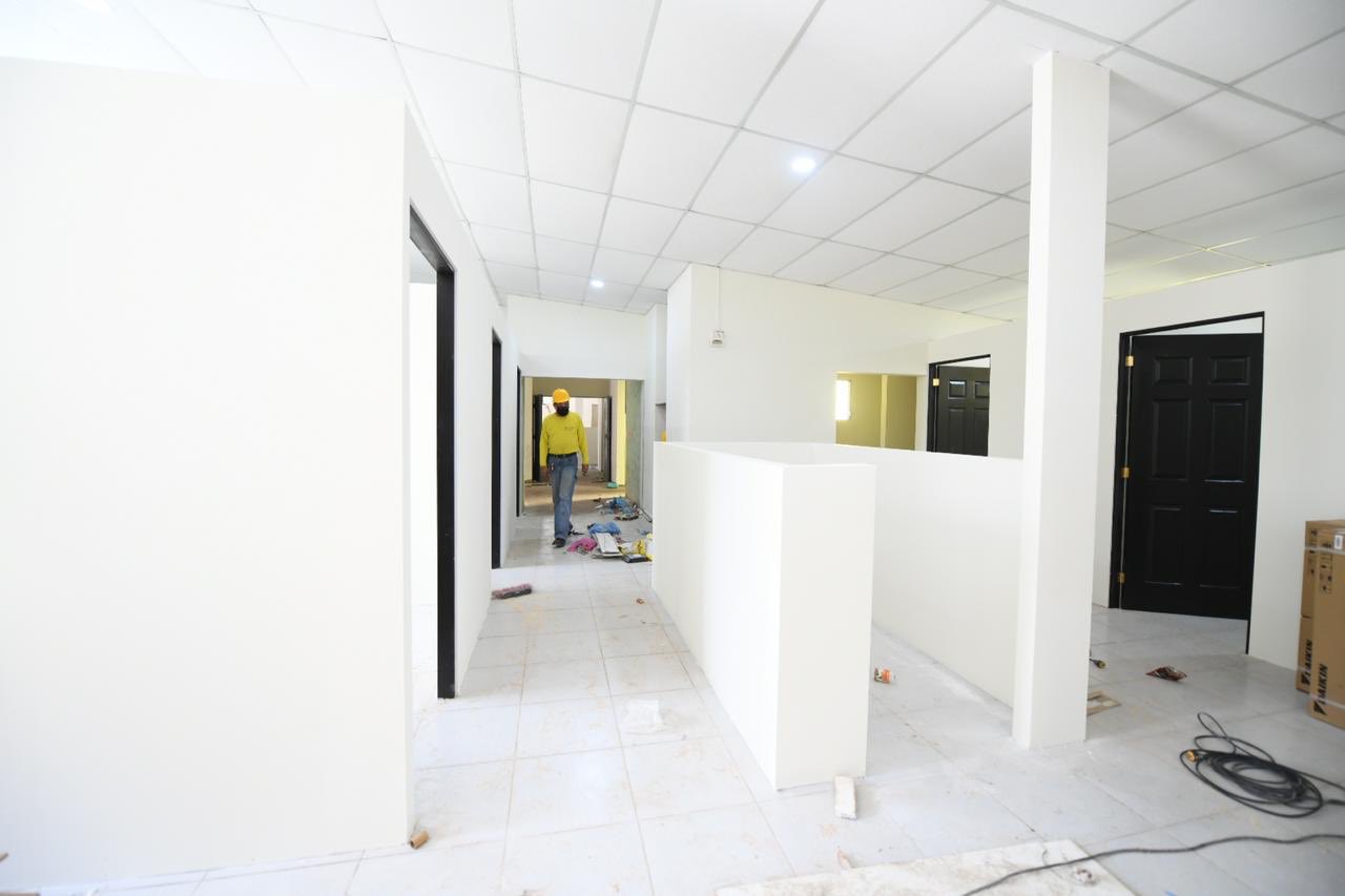 Obras Públicas avanza en la remodelación de las instalaciones del ISNA obras-publicas-avanza-en-la-remodelacion-de-las-instalaciones-del-isna